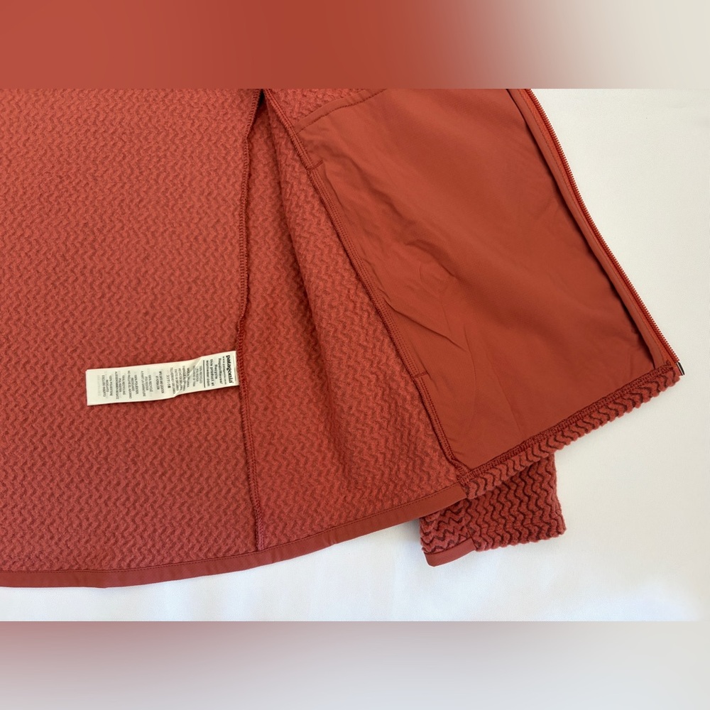 Patagonia R1 Air Full-Zip Hoody Women's Size L POTTERS RED - Picture 6 of 10